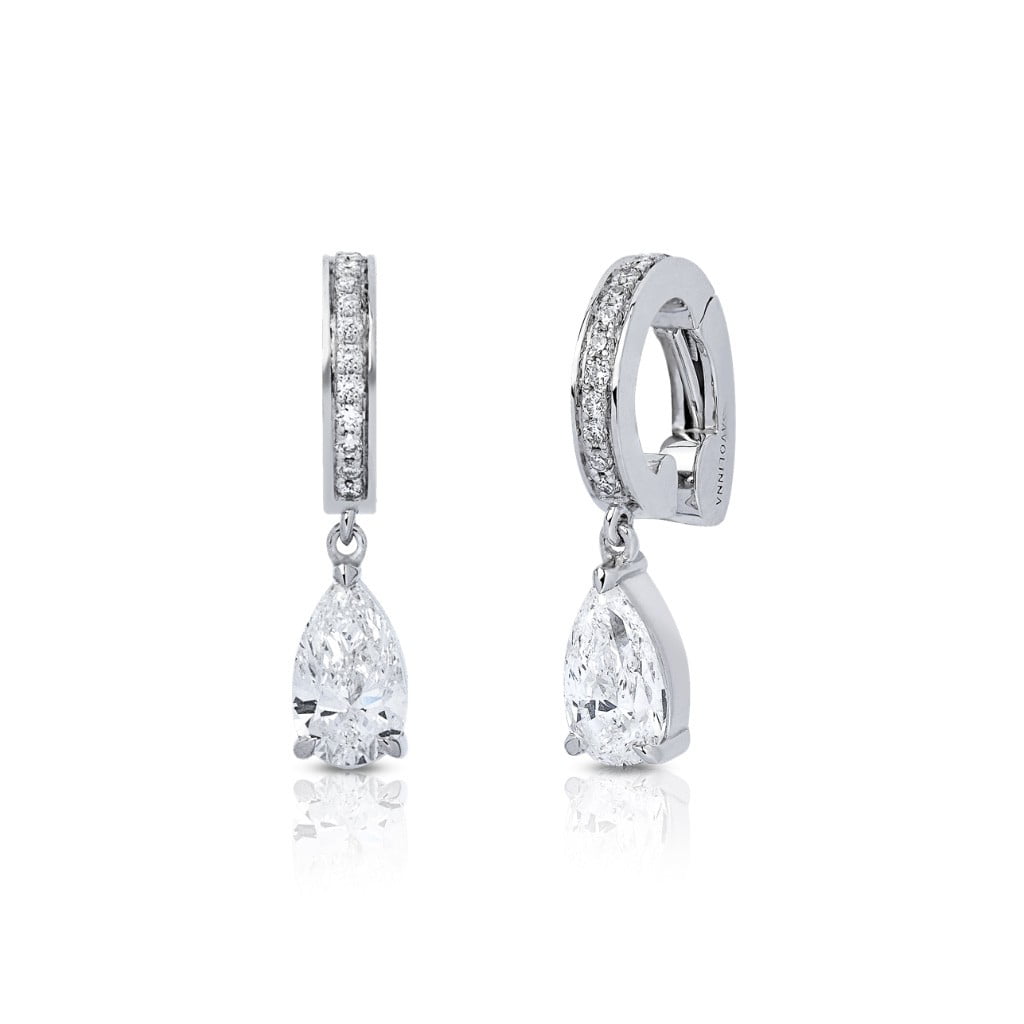 Ear Cuff Dancing Pear-shaped Diamond 0.50ct - Savolinna Jewelry